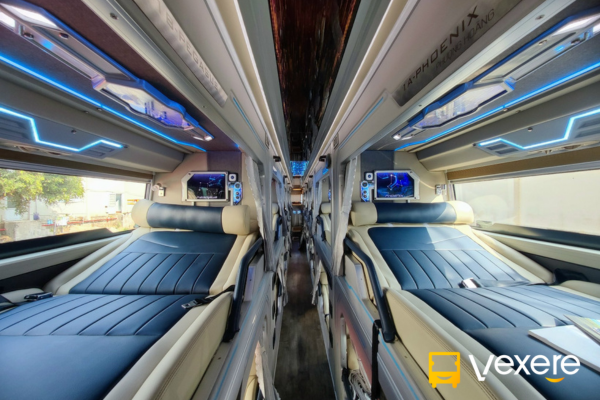 xe giường nằm đi đà lạt có toilet long vân limousine