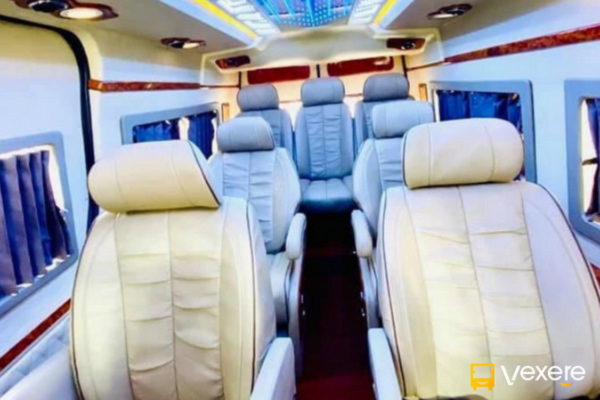 nội thất xe limousine phillip travel