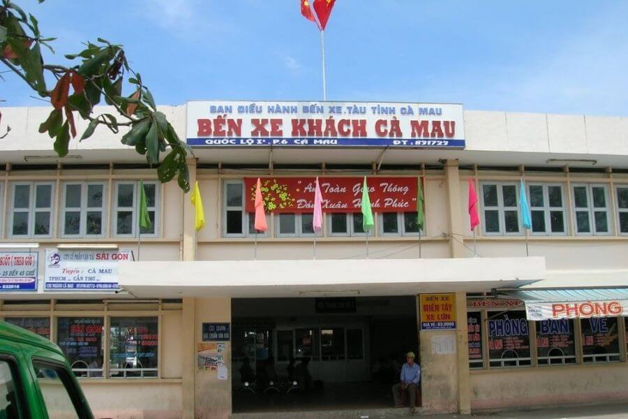 bến xe cà mau