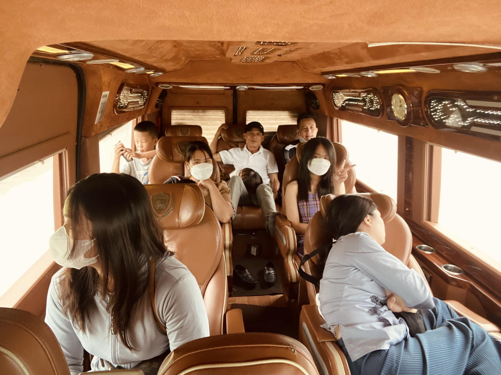 nội thất xe hùng cường limousine