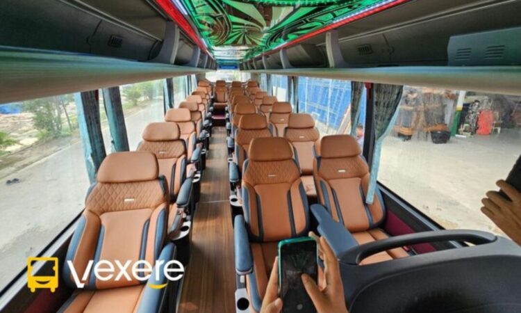 nội thất xe route hạ long limousine