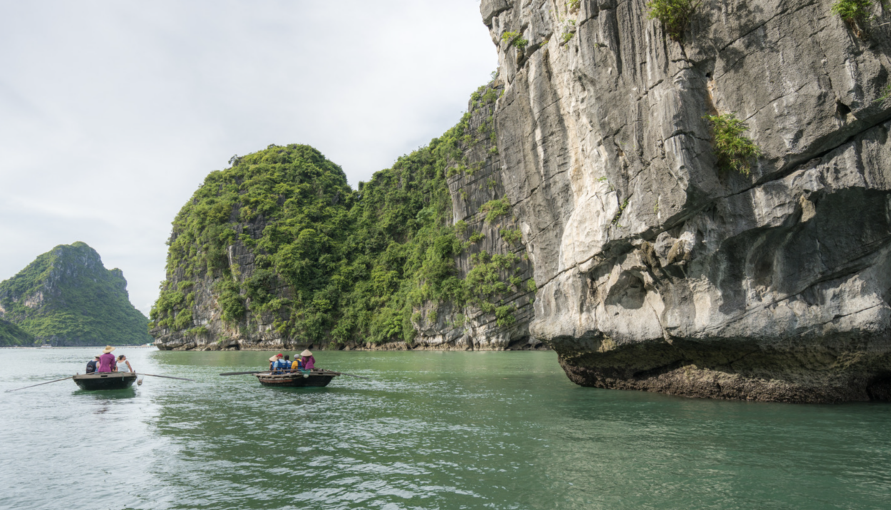 hải phòng đi quảng ninh bao nhiêu km