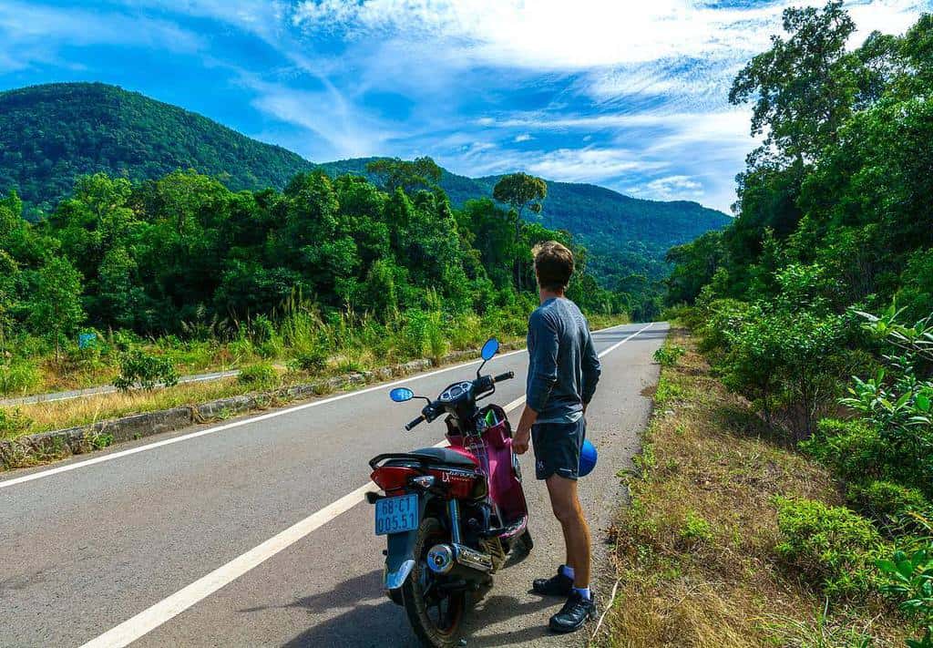 đi phú quốc bằng xe máy bao nhiêu tiếng