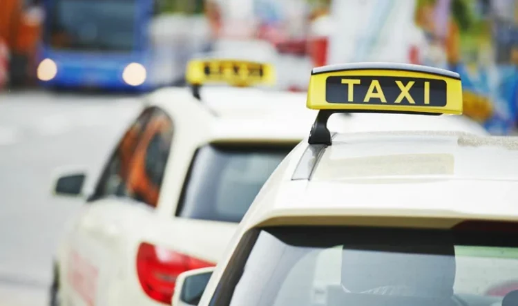 taxi anh đào