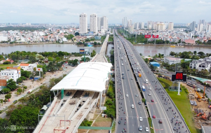 ga tân cảng