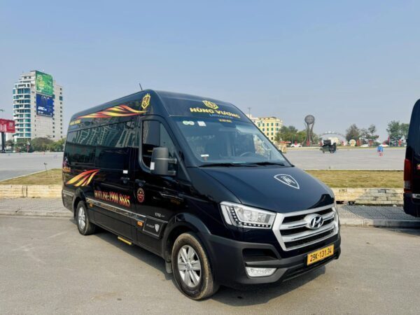 3e05040b-xe-hung-vuong-limousine-di-phu-tho-tu-ha-noi-9034803-600x450-8572142-4356257-1310763
