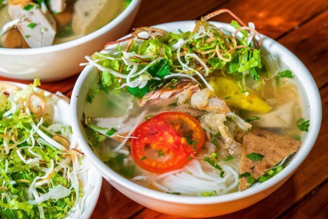 3f4c487a-bun-sua-nha-trang-9926867-675x450-1191608-3610370-9886513