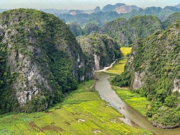 934ad352-dia-diem-du-lich-ninh-binh-tam-coc-bich-dong-2489839-600x450-9886539-9033472-6412152