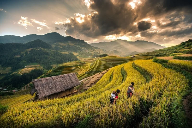 bản ý linh hồ sapa