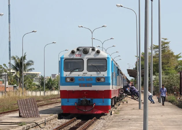 đi tàu hoả từ sài gòn ra hà nội