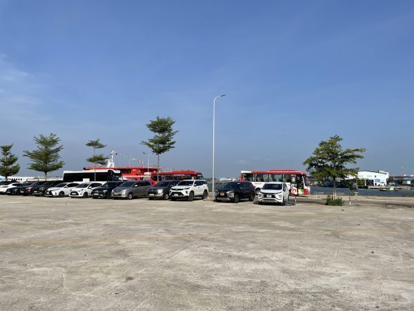 04b2a06d-tau-cao-toc-phu-quy-express-3967549-7839756-8827963-5540710