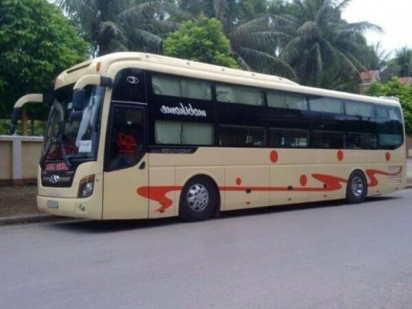 07bb96ae-hinh-anh-cua-ben-xe-quang-yen-1479335-600x450-2789197