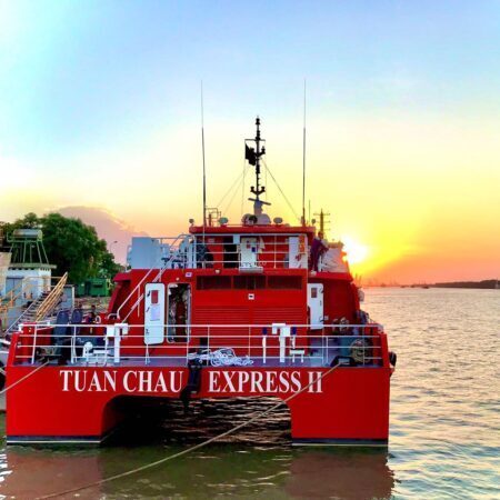 08c24a74-ve-tau-express-phu-quy-8753053-450x450-1077761-8751675-1190710