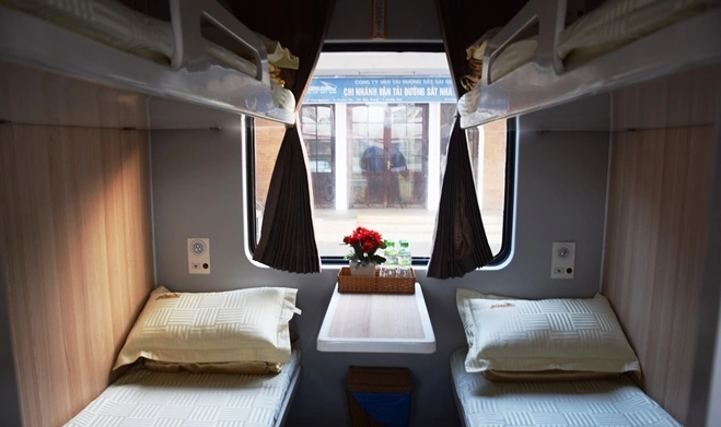 toa giường nằm tàu 5 sao sài gòn nha trang