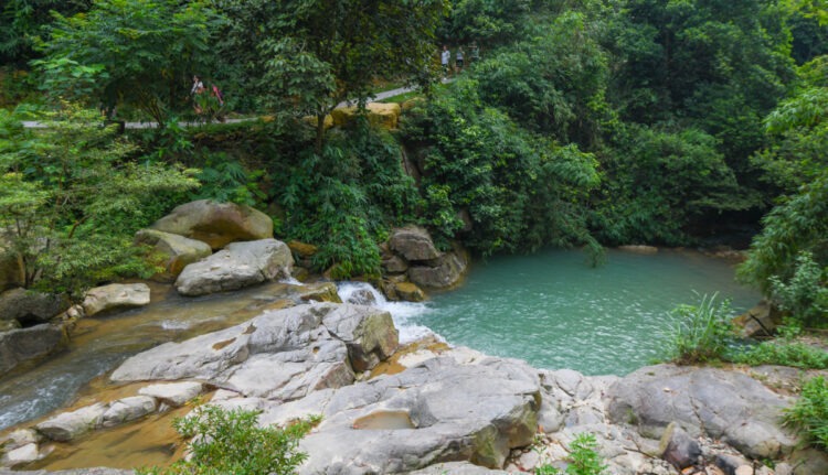 137a5f33-nhung-diem-du-lich-quang-ninh-9960856-750x431-8967974-8323553-7353921-9885282
