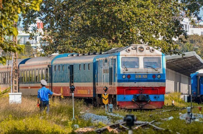 1854b773-tau-hoa-tu-sai-gon-di-ha-noi-5666011-680x450-9906177-6756152-7379523-6978484-8552434