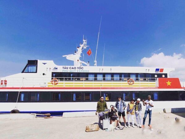 1ec20419-cang-phan-thiet-binh-thuan-4101049-599x450-2331388-1272723