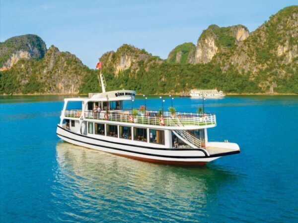 3acb9d07-thue-tau-du-lich-ha-long-7313512-600x450-5495625-4488556