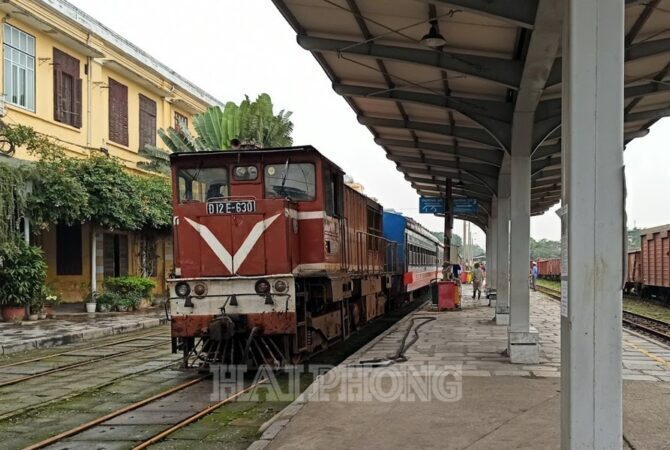 4e542c53-so-dien-thoai-ga-hai-phong-2662703-670x450-7131226-4179611-3663546