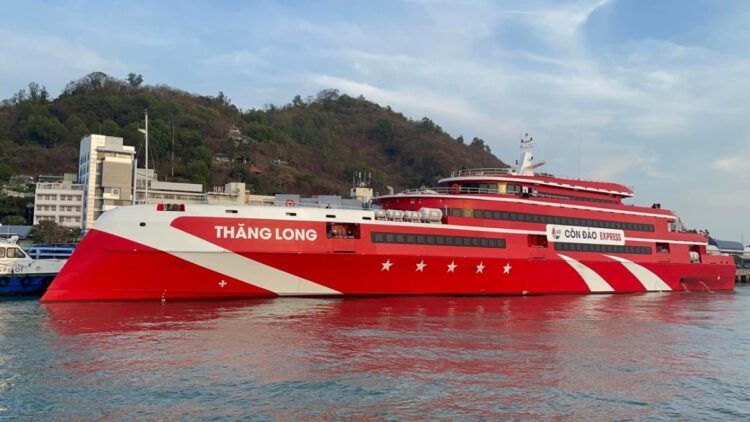 72a3cf9c-di-du-lich-con-dao-bang-tau-cao-toc-3017166-750x422-8637794
