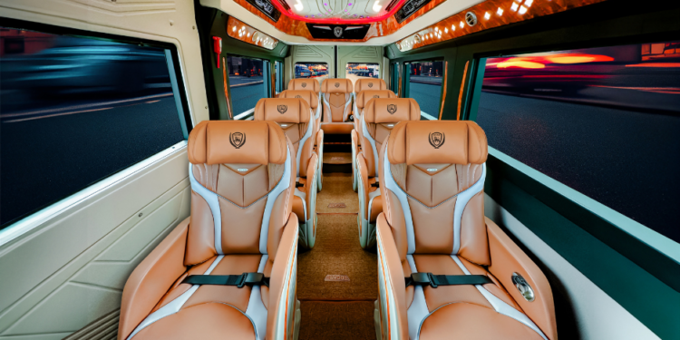 767625ef-cang-ao-tien-van-don-1568726-750x375-5595027-1500924-3167873