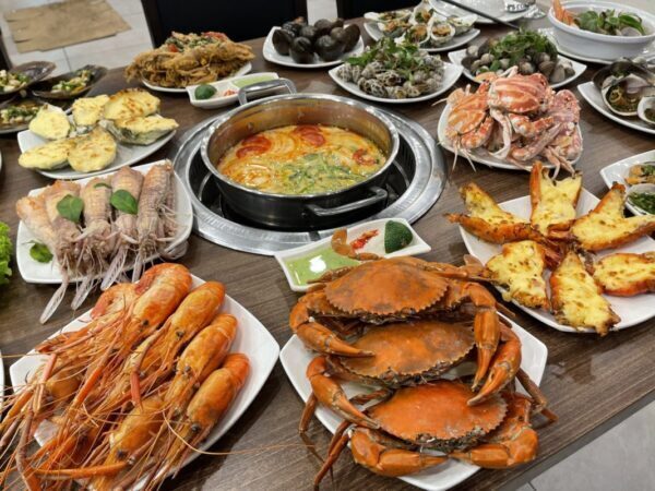 8b961c76-am-thuc-tra-co-6502427-600x450-9435867-7954545-8185319