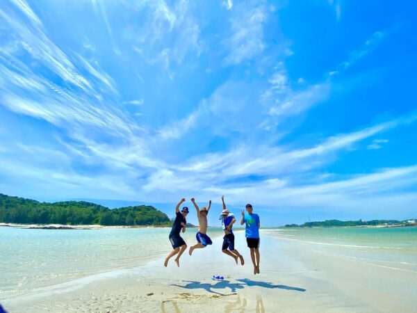 8bdcd4d9-bai-bien-tinh-yeu-dao-co-to-4497961-600x450-2412249