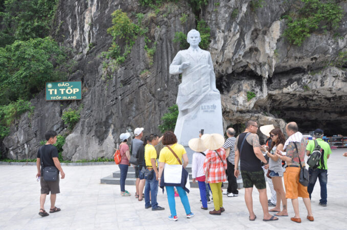 8e1d0152-kinh-nghiem-du-lich-dao-ti-top-ha-long-quang-ninh-7129690-678x450-6221995-7439741