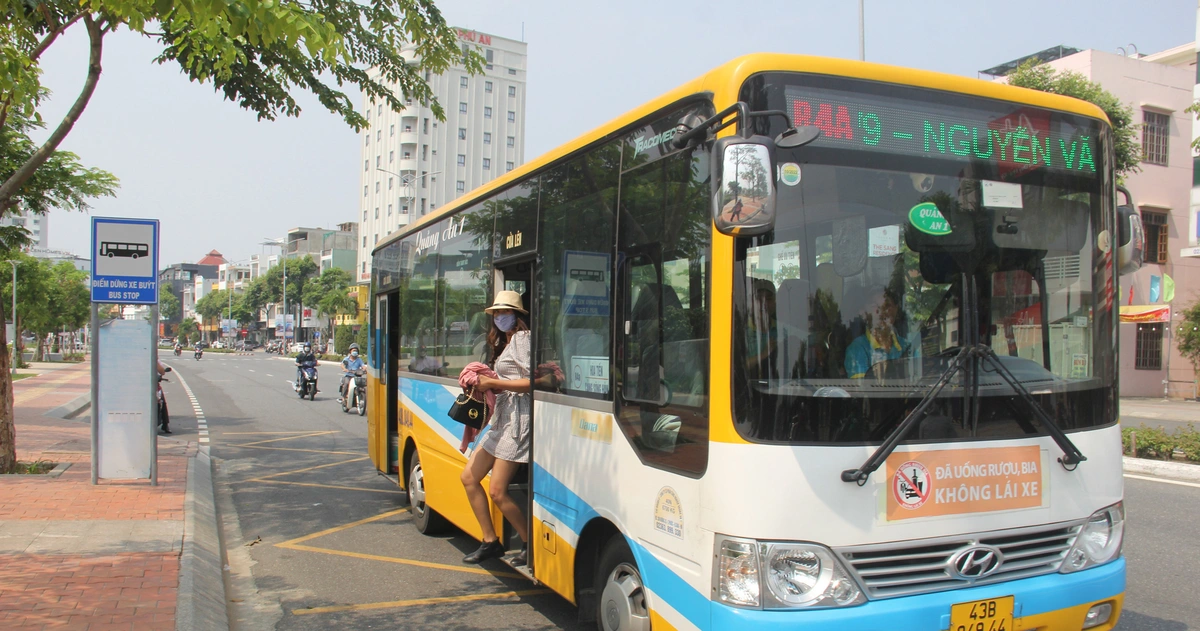 xe buýt đà nẵng