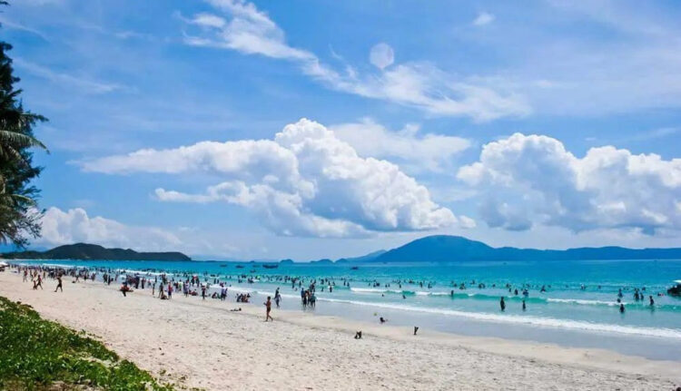 b8bf5049-bai-bien-tra-co-momg-cai-quang-ninh-2520466-750x431-6010386-9439319-7327036-7590904