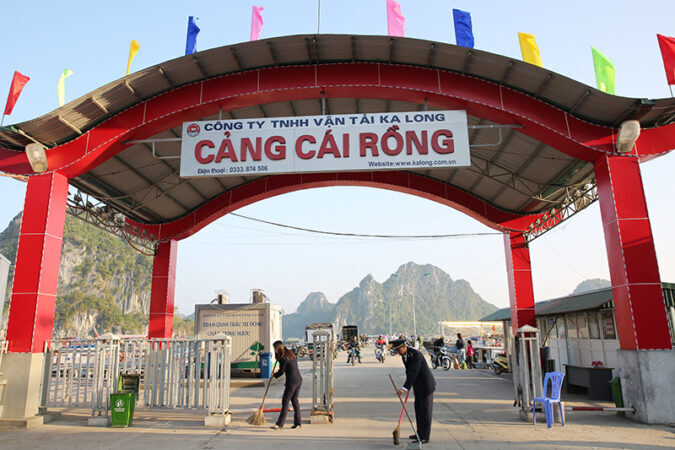 bd81d0ff-ve-tau-cang-cai-rong-co-to-1828043-675x450-8693127-8572497