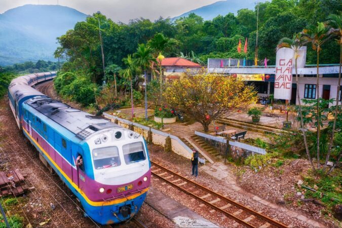 cdcf0792-di-tau-hoa-sai-gon-nha-trang-bao-nhieu-tieng-2473271-675x450-8239478