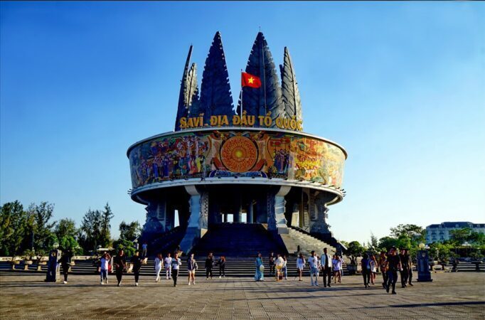 d8c39870-so-dien-thoai-ben-xe-mong-cai-quang-ninh-3420139-682x450-6418452-2067402-1401004