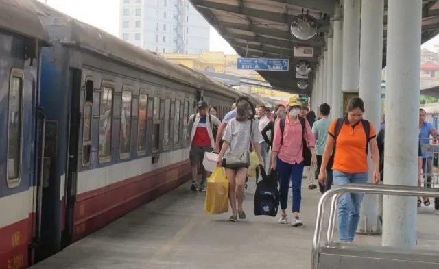 e77d5f30-ga-hanoi-baogiaothong-160434300409373169943-9235464