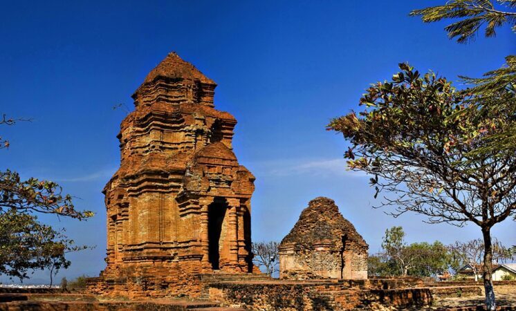 e7d5462e-khoang-cach-tu-cang-phan-thiet-ra-dao-phu-quy-4094269-746x450-2471183-7973030