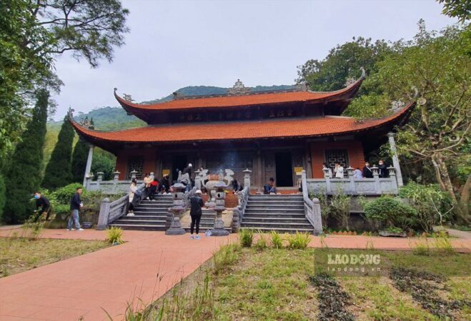 e9294398-dia-diem-du-lich-tai-quang-ninh-9913622-659x450-7852793
