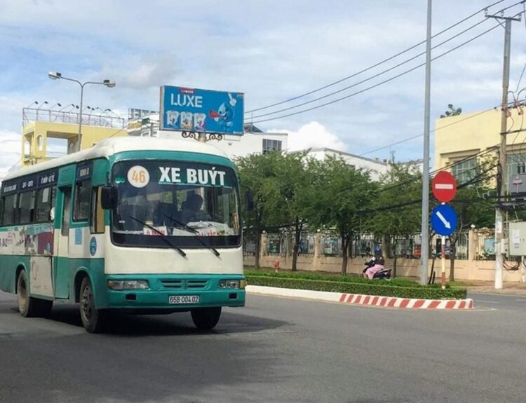 xe buýt cần thơ