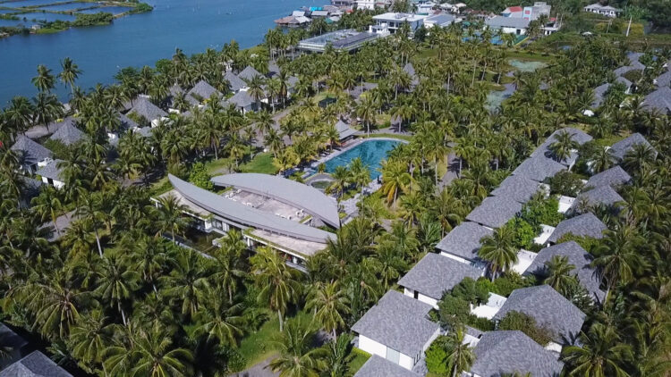 e16a2a39-ben-xe-quang-ngai-di-da-nang-3431969-750x422-9222499