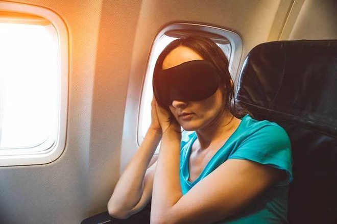 dd814c4d-sleeping_flight_incopy-8035790-4189477