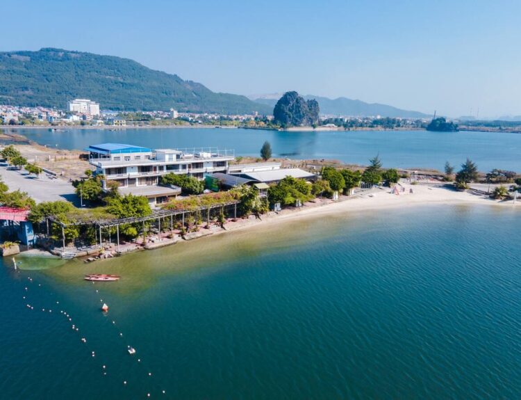 địa điểm du lịch cẩm phả quảng ninh