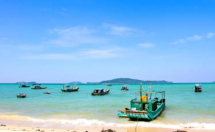 bãi tắm bắc vàn