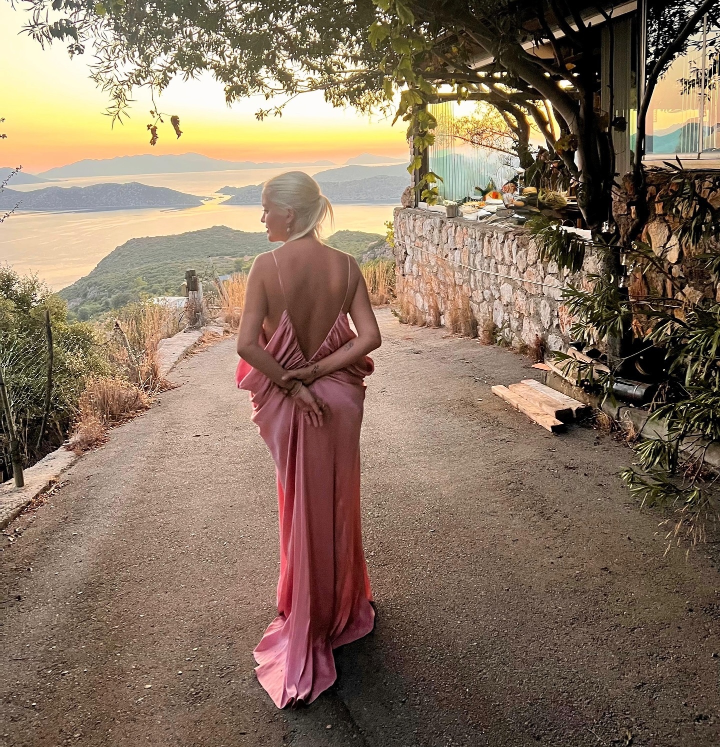 Blush maxi elbise kombini