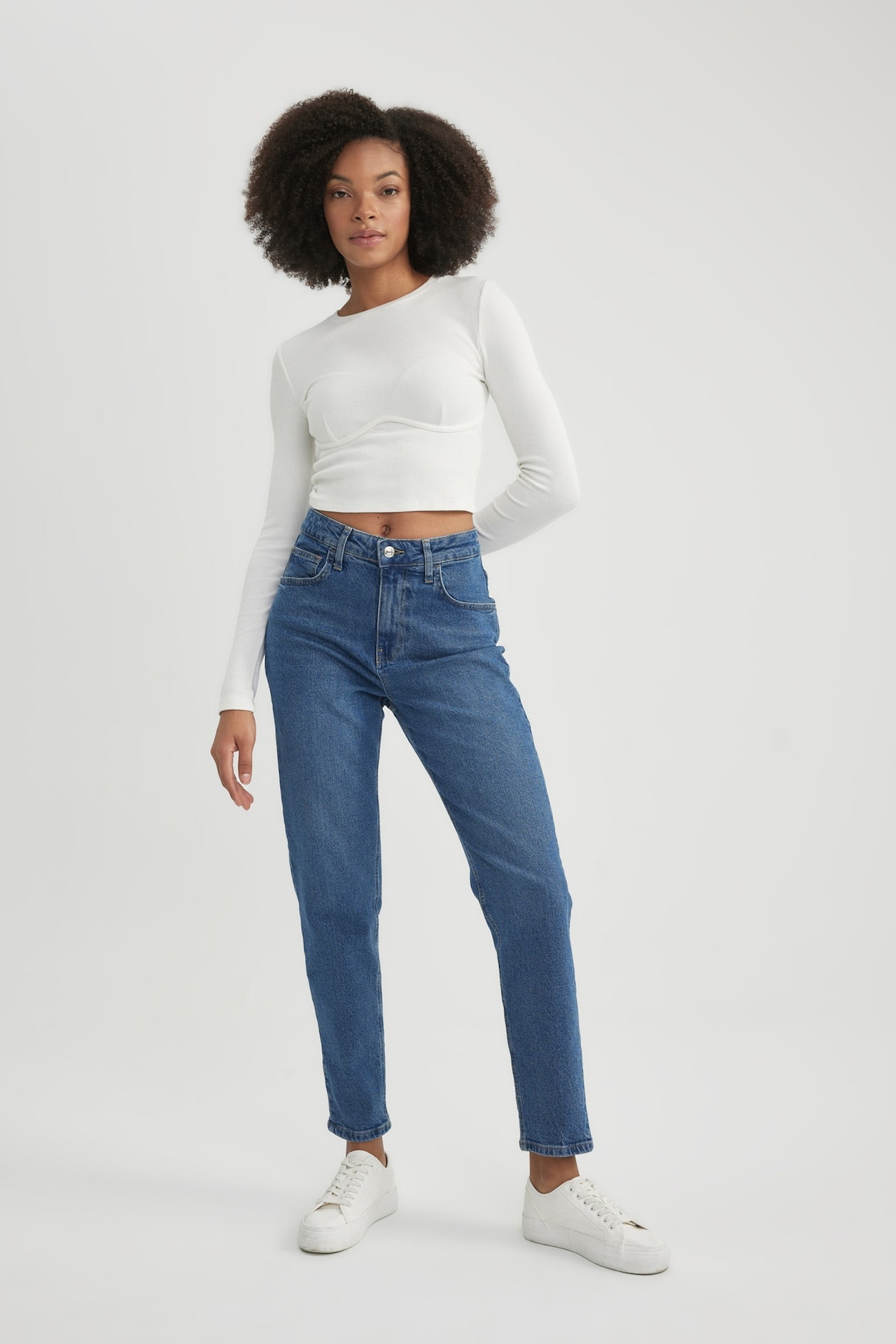 DeFacto Kadın Lina Comfort Mom Fit Yüksek Bel Bilek Boy Jean Pantolon, Mavi