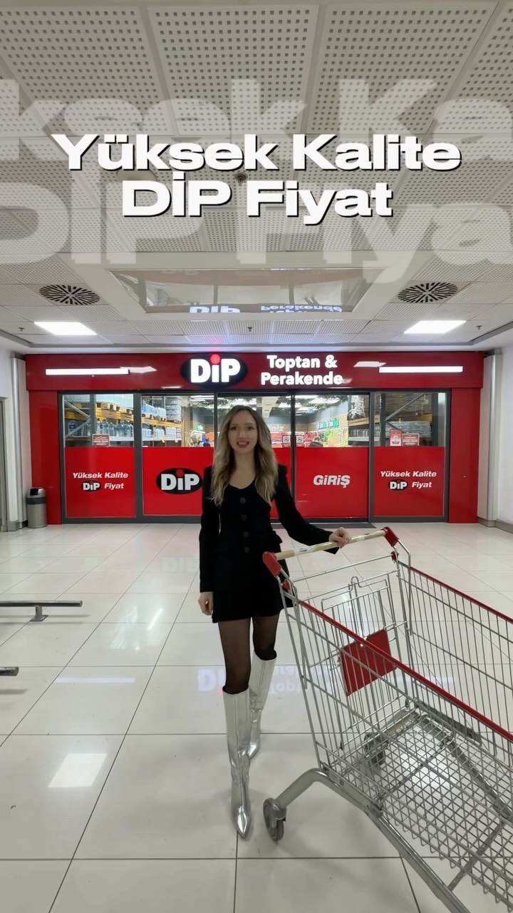 Siyah blazer ceket ve pantolon kombini