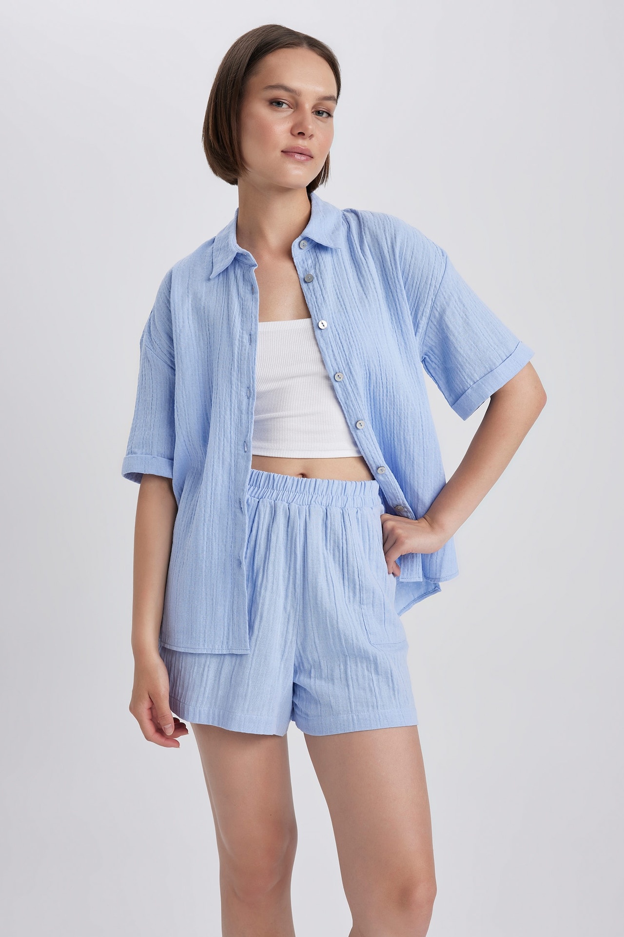 DeFacto Kadın Oversize Fit Kısa Kollu Gömlek, Mavi
