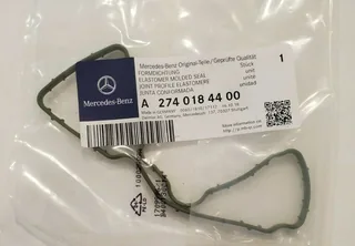 Seal nắp tách nhớt nắp cò M274