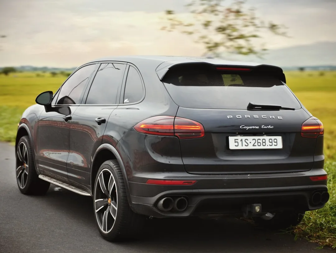 Phụ tùng chính hãng cho xe Đức