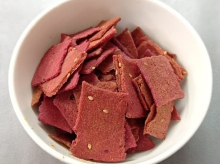 Whole Wheat & BEETROOT CRACKERS 100g