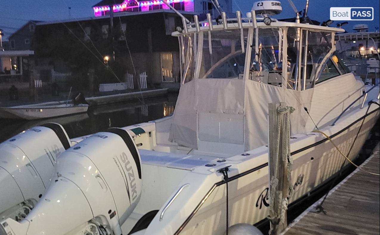 Reel Knotty fishing Pursuit 3070 offshore