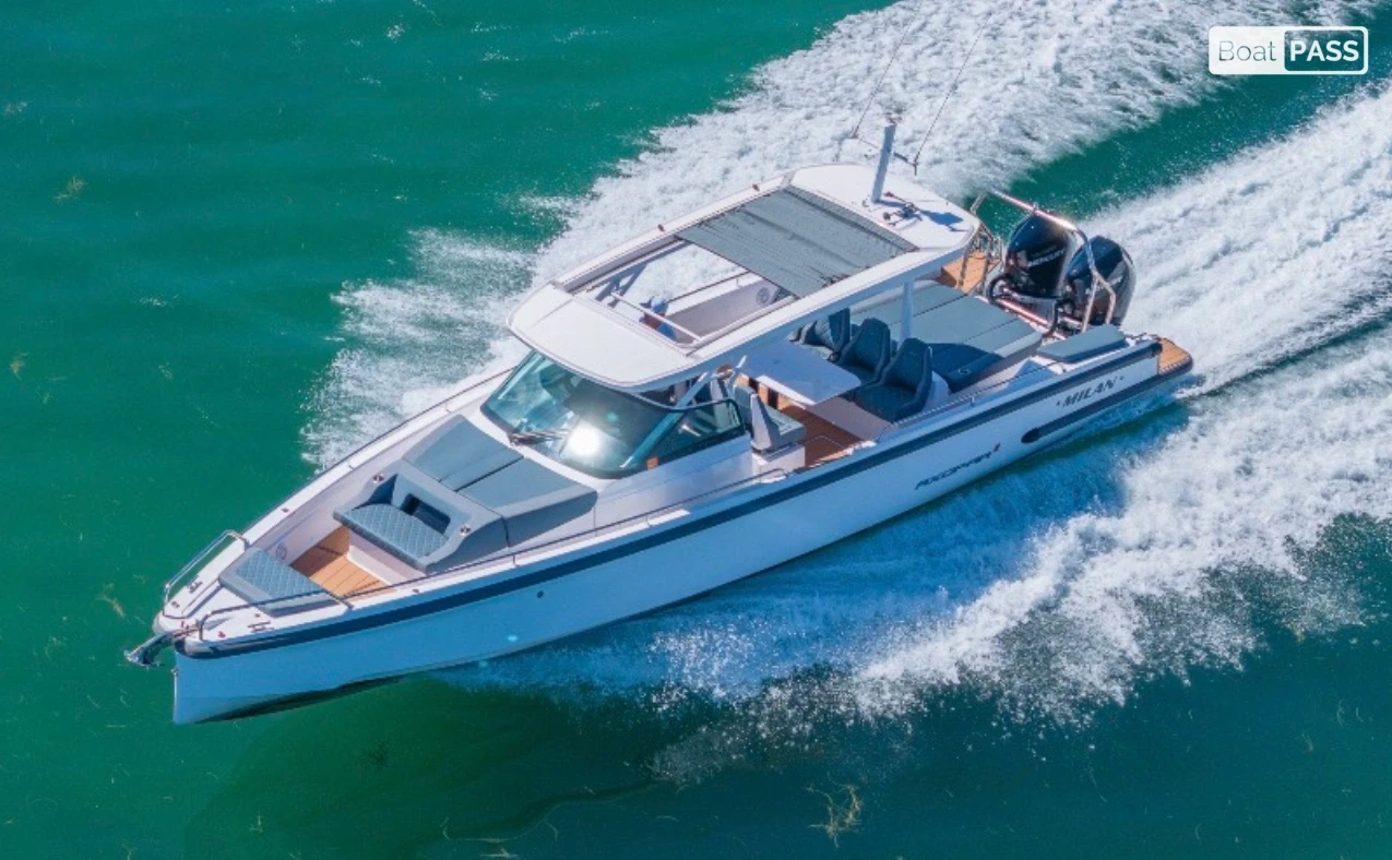 Four Keeps Axopar 37ft Suntop 2025